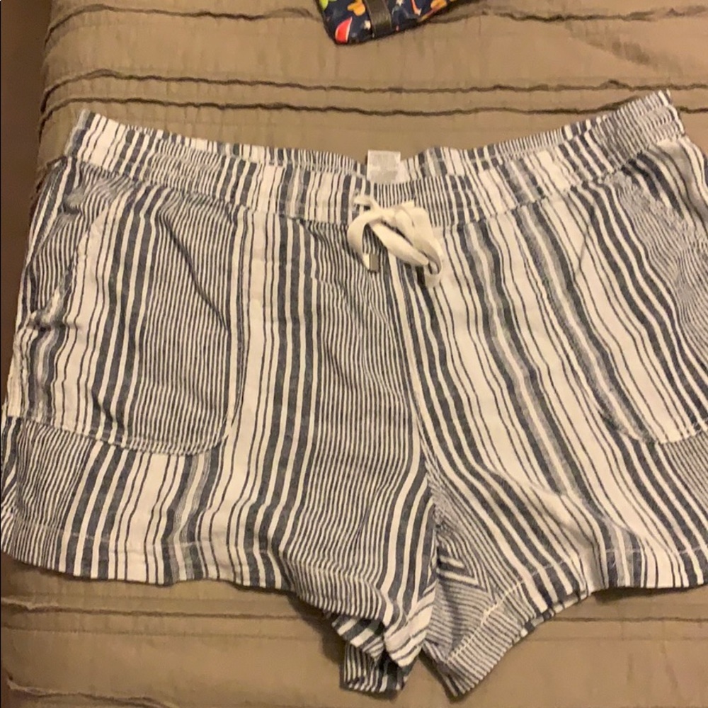 Linen shorts!